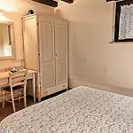 Lägenhet In Marche With Pool & Wine Tours *