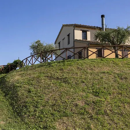 In Marche With Pool & Wine Tours Apartment