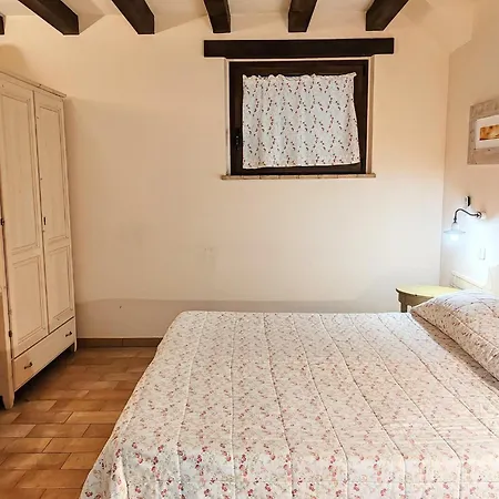 In Marche With Pool & Wine Tours Appartamento